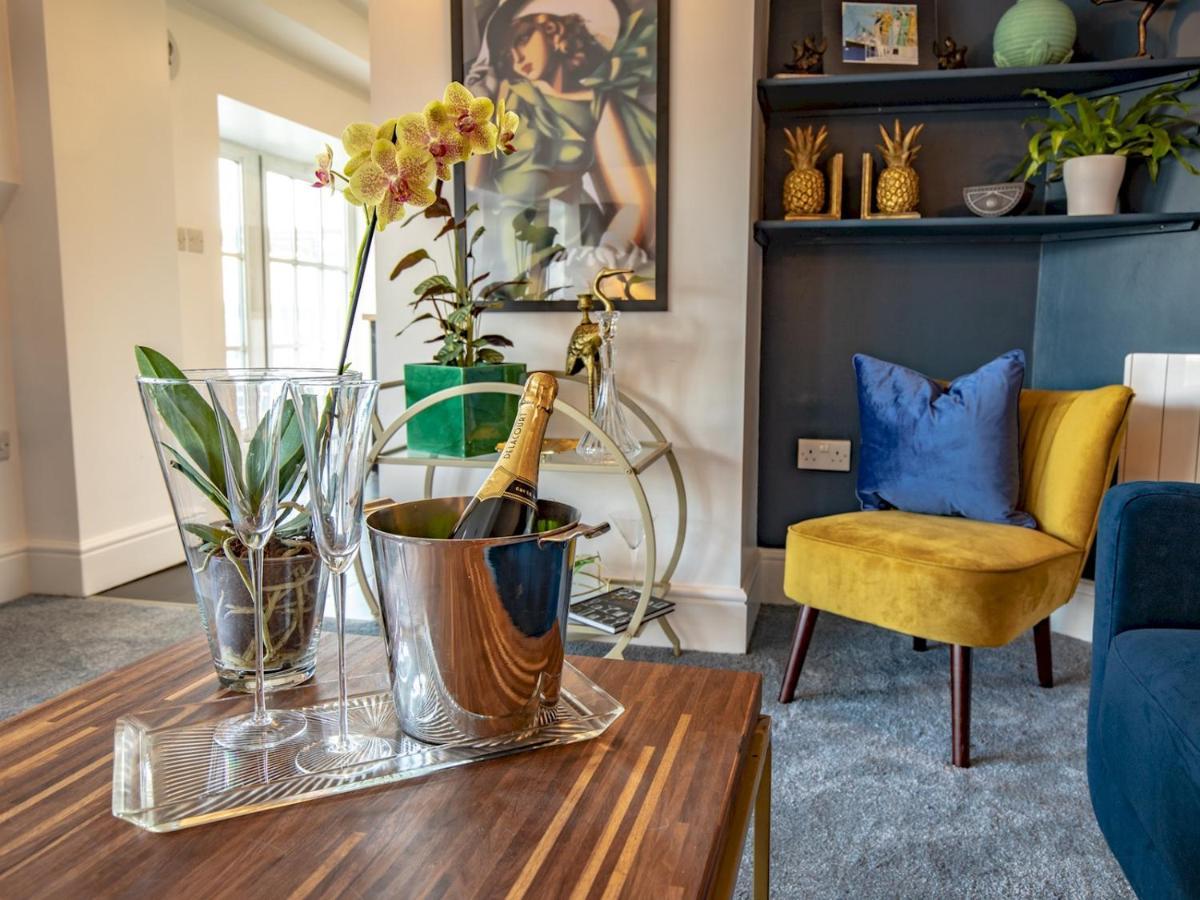 Pass The Keys Art Deco Inspired Apartment With Roof Top Views Shrewsbury Luaran gambar