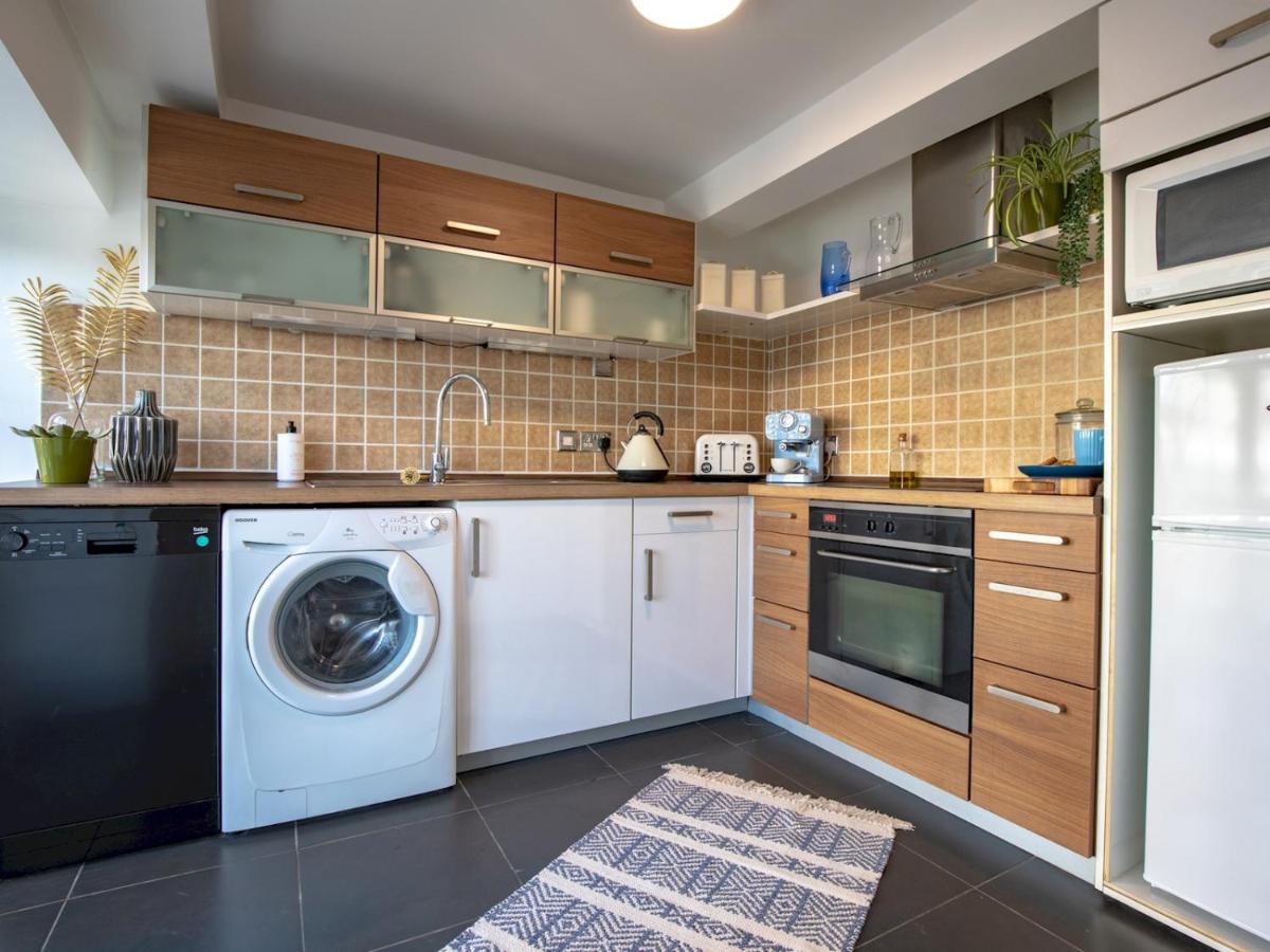 Pass The Keys Art Deco Inspired Apartment With Roof Top Views Shrewsbury Luaran gambar